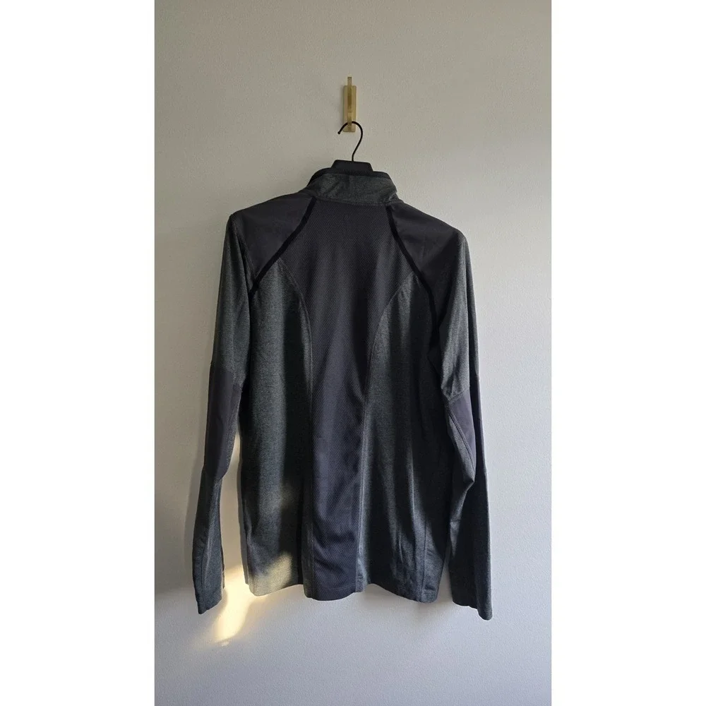 The North Face Gray 1/4 Zip‎ Pullover Men's Large Athletic Running Hiking Top